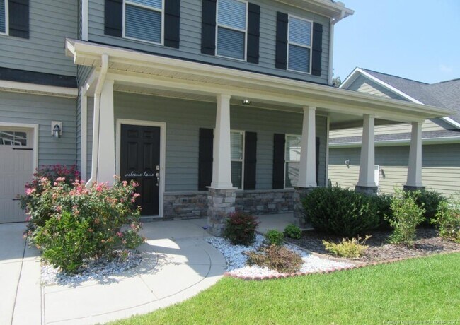 Foto del edificio - 5124 Perfection Ln