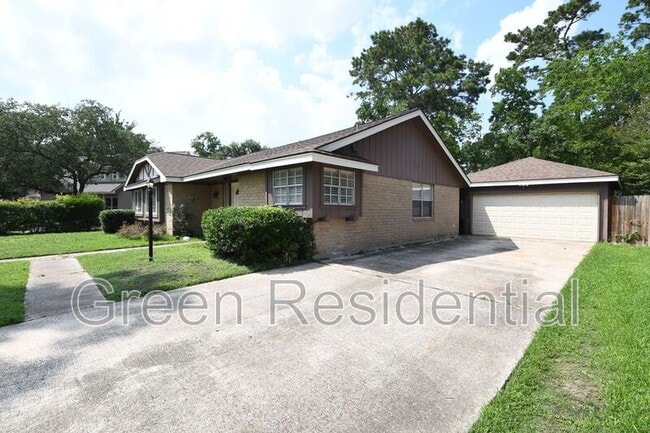 Building Photo - 19406 Enchantington Cir
