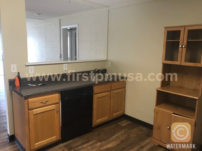 Building Photo - 1529 Mountain View Ct