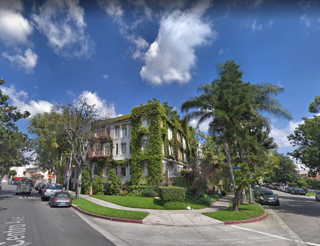 Foto del edificio - 6141 Afton Pl