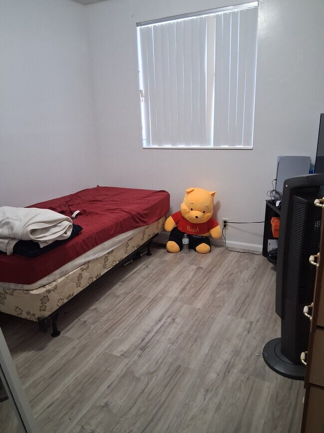 Foto del edificio - 1177 N Fairfield Rd