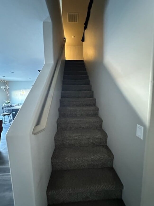 Foto del edificio - Three bedroom, 2.5 bath townhome