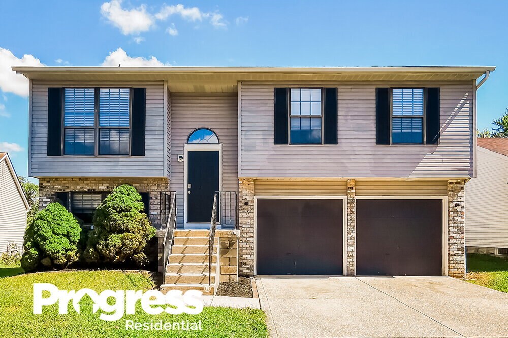 Foto principal - 3255 Bluhm Ct