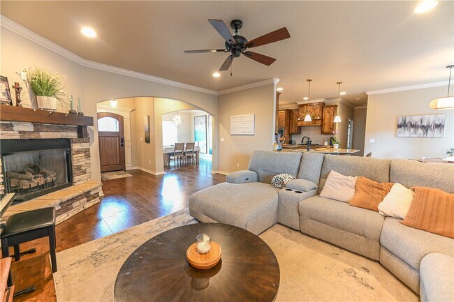 Foto del edificio - 5824 W Persimmon St