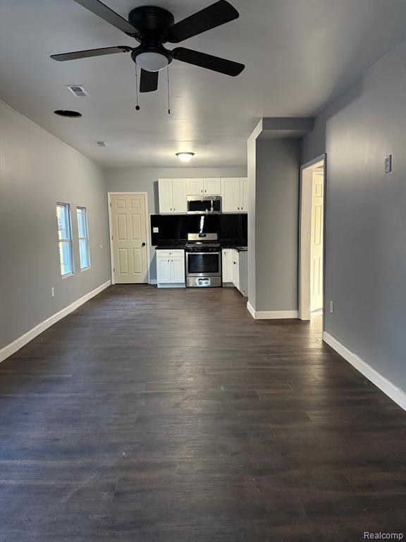 Building Photo - 3520 Cadillac Blvd