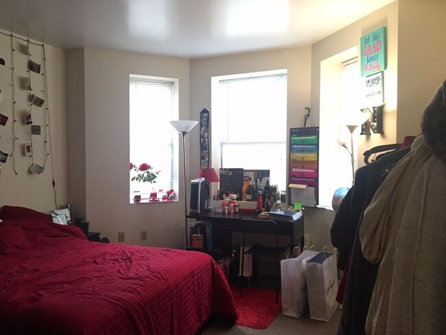 Photo - 825 Beacon St Apartment