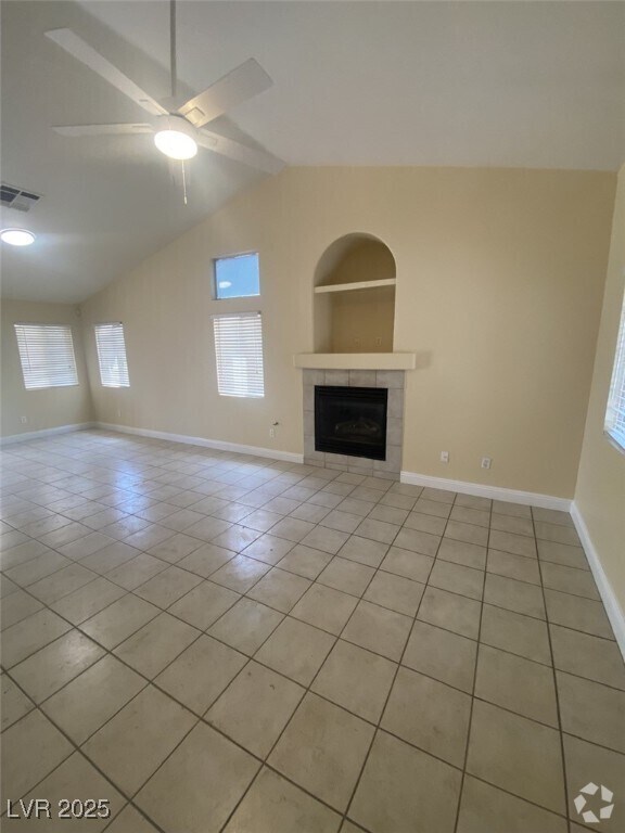 Building Photo - 3640 Yorba Linda Dr