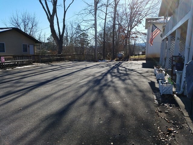  - 197 Watauga St