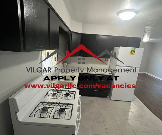 Foto del edificio - 1810-12 Virginia St