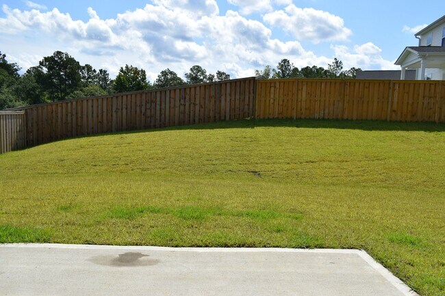 Foto del edificio - 5081 Tullamore Dr