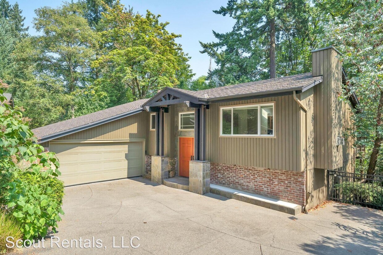 Primary Photo - 4 br, 3 bath House - 60 Touchstone