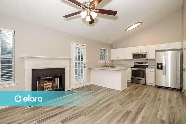 Building Photo - 7011 REGENCY LN