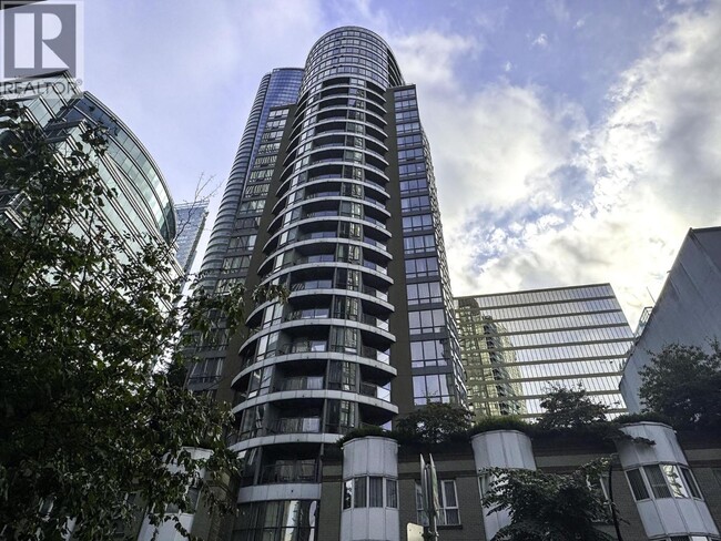 Building Photo - 1166 Melville St