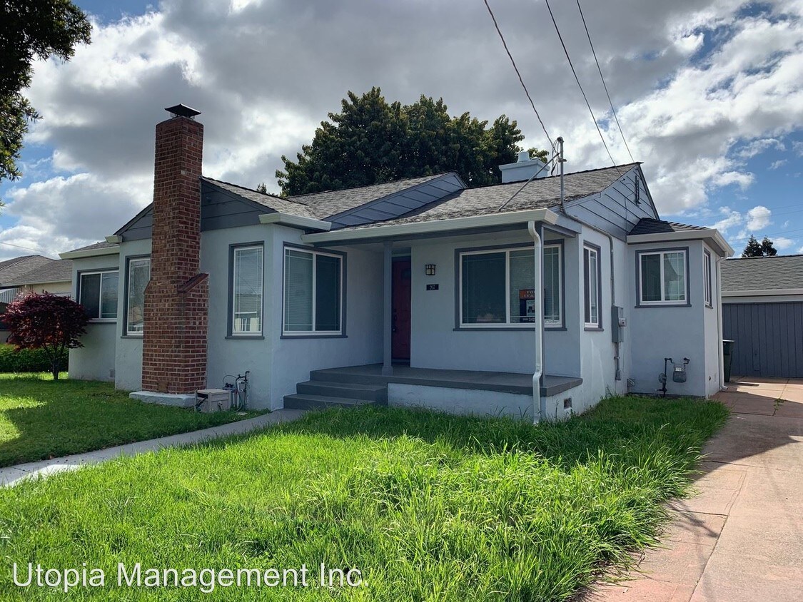 Primary Photo - 3 br, 1 bath House - 207 Bowling Green Street