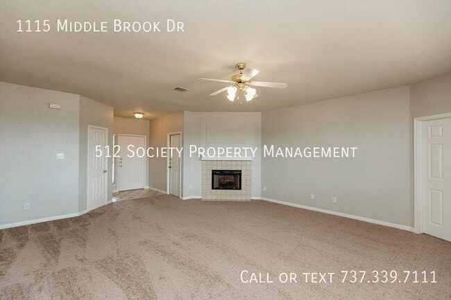 Foto del edificio - 1115 Middle Brook Dr