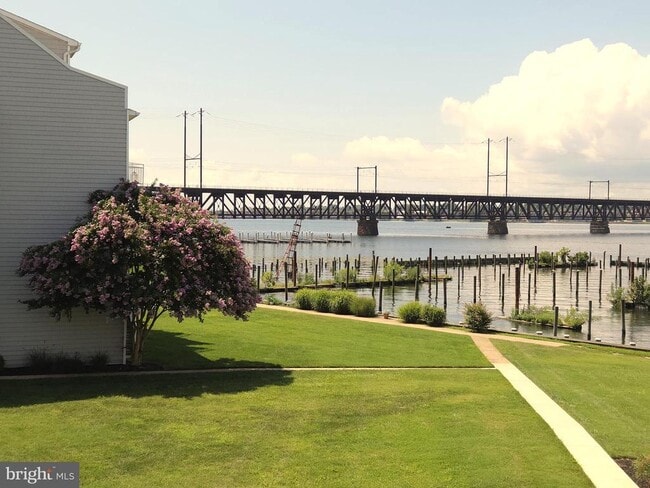 Foto del edificio - 12 Owens Landing Ct