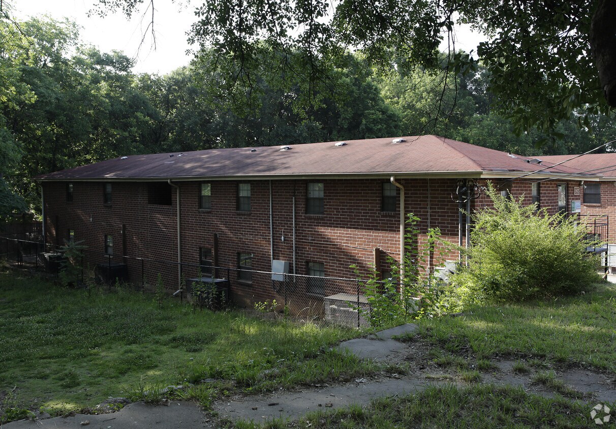 Foto del edificio - Rosa Burney Manor