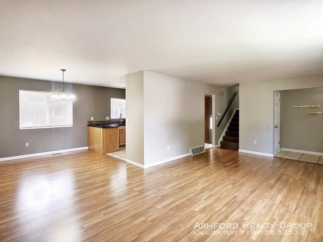 Building Photo - 2980 Inspiration Drive