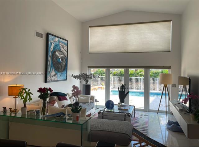 Foto del edificio - 10570 NW 51st St