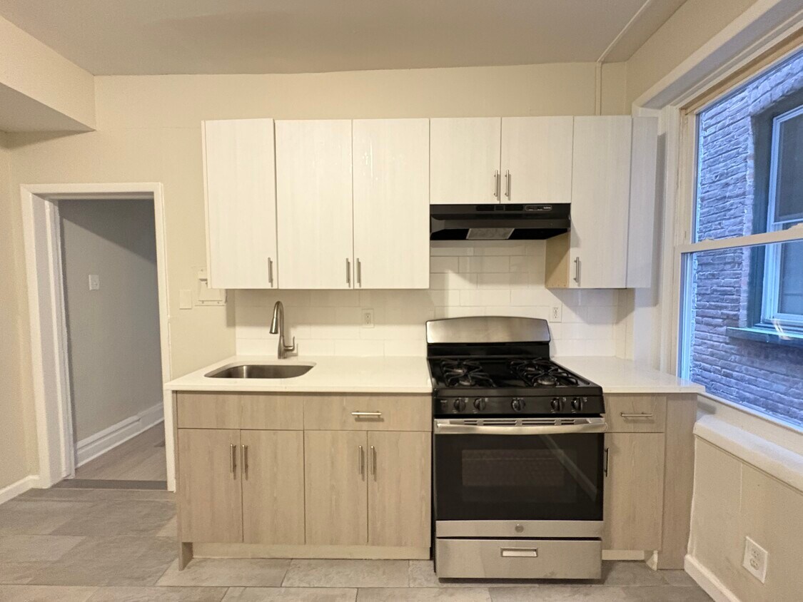 Foto principal - 88 Pulaski St