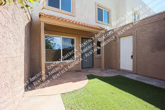 Building Photo - Nice Scottsdale Condo with Great Location!