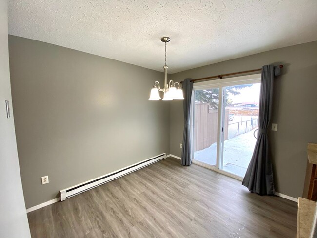 Foto del edificio - 3 Bedroom Townhome in West Fargo!