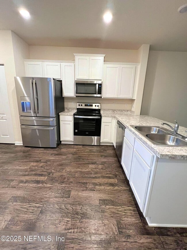 Foto del edificio - 7936 Echo Springs Rd