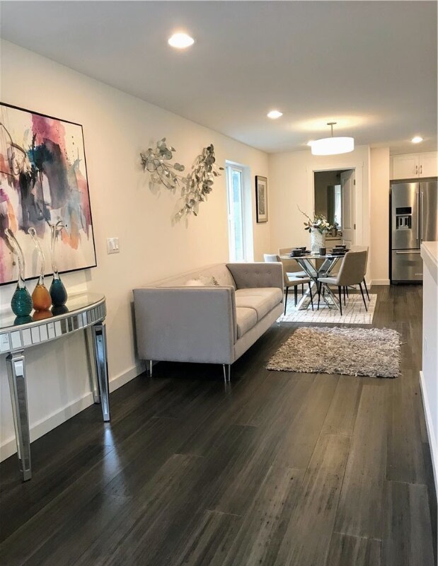 Foto del edificio - 12367 14th Avenue Northeast