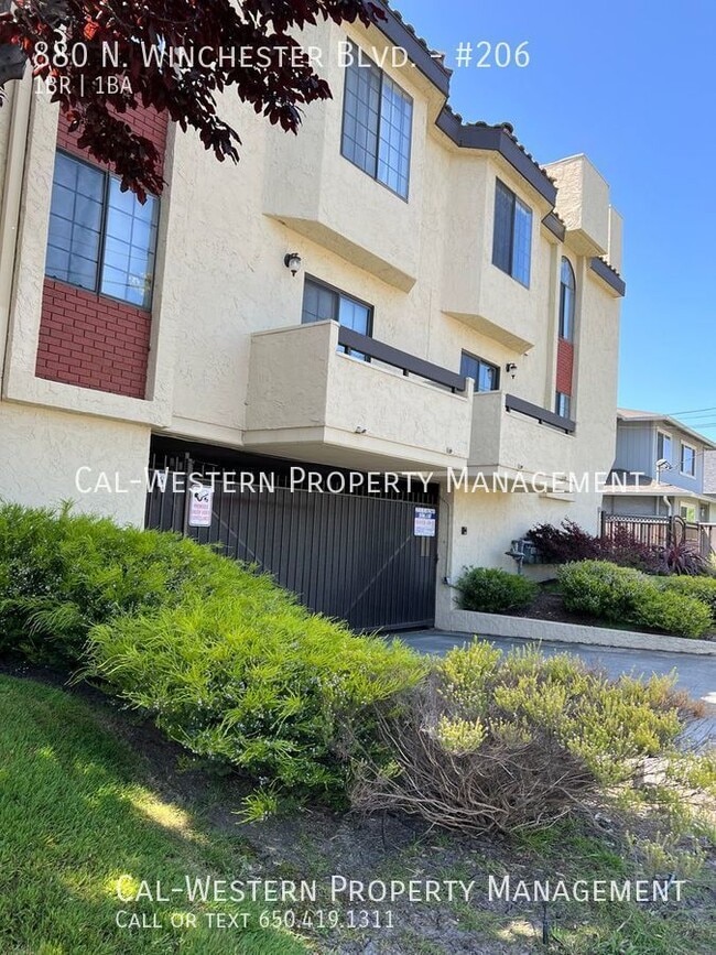 Building Photo - $2,300- 1 bed/1 bath Santa Clara Condo Nea...