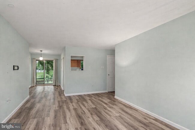 Building Photo - 4702 CHELSEA Ct