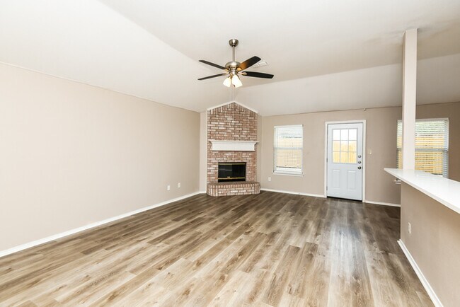 Foto del edificio - 420 Heritage Dr