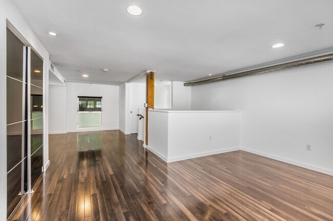 Foto del edificio - 4215 Glencoe Ave