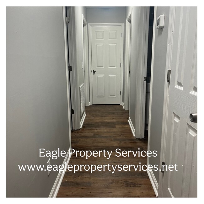 Building Photo - 16 Walker Rd