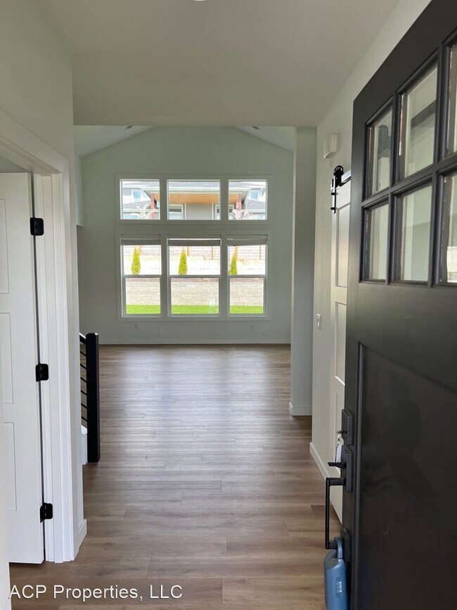 Foto del edificio - 4 br, 2.5 bath House - 2170 Lagerway Circle