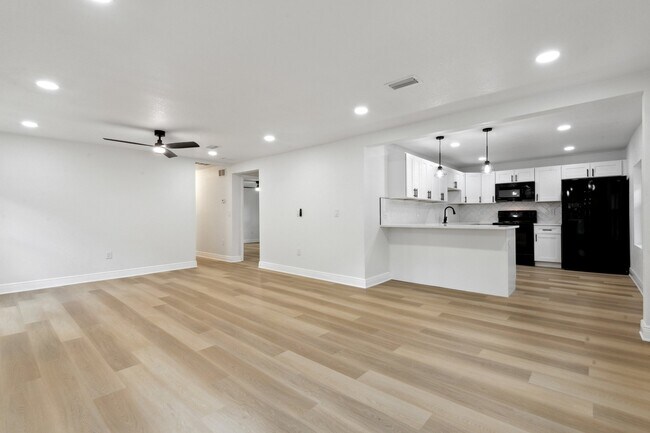 Foto del edificio - 2415 E 20th Ave