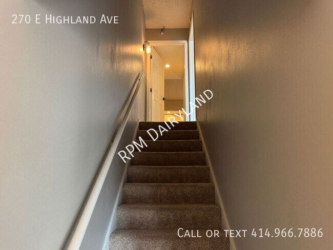 Foto del edificio - 270 E Highland Ave