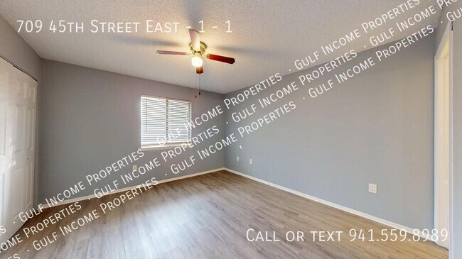 Foto del edificio - 709 45th St E