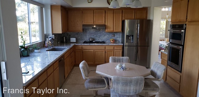 Building Photo - 4 br, 3 bath House - 1059 Dragt