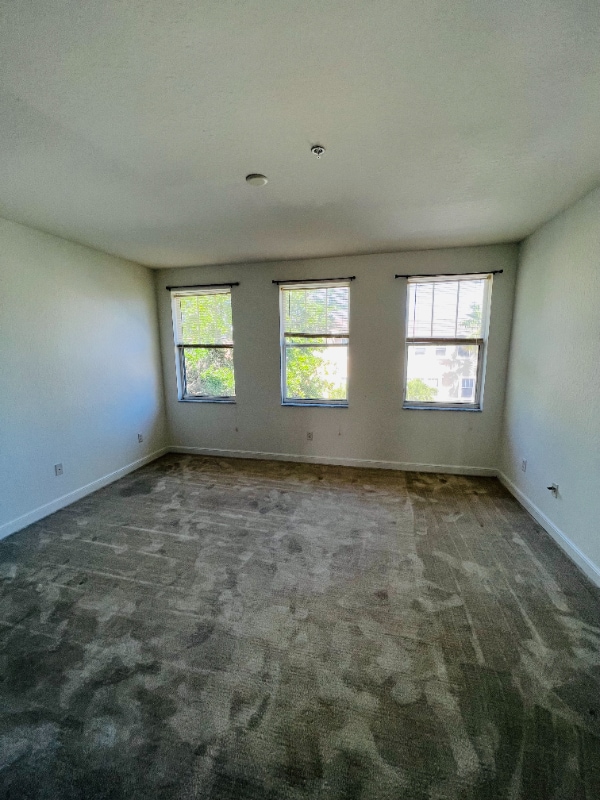 Building Photo - 840 Marina Del Ray Ln