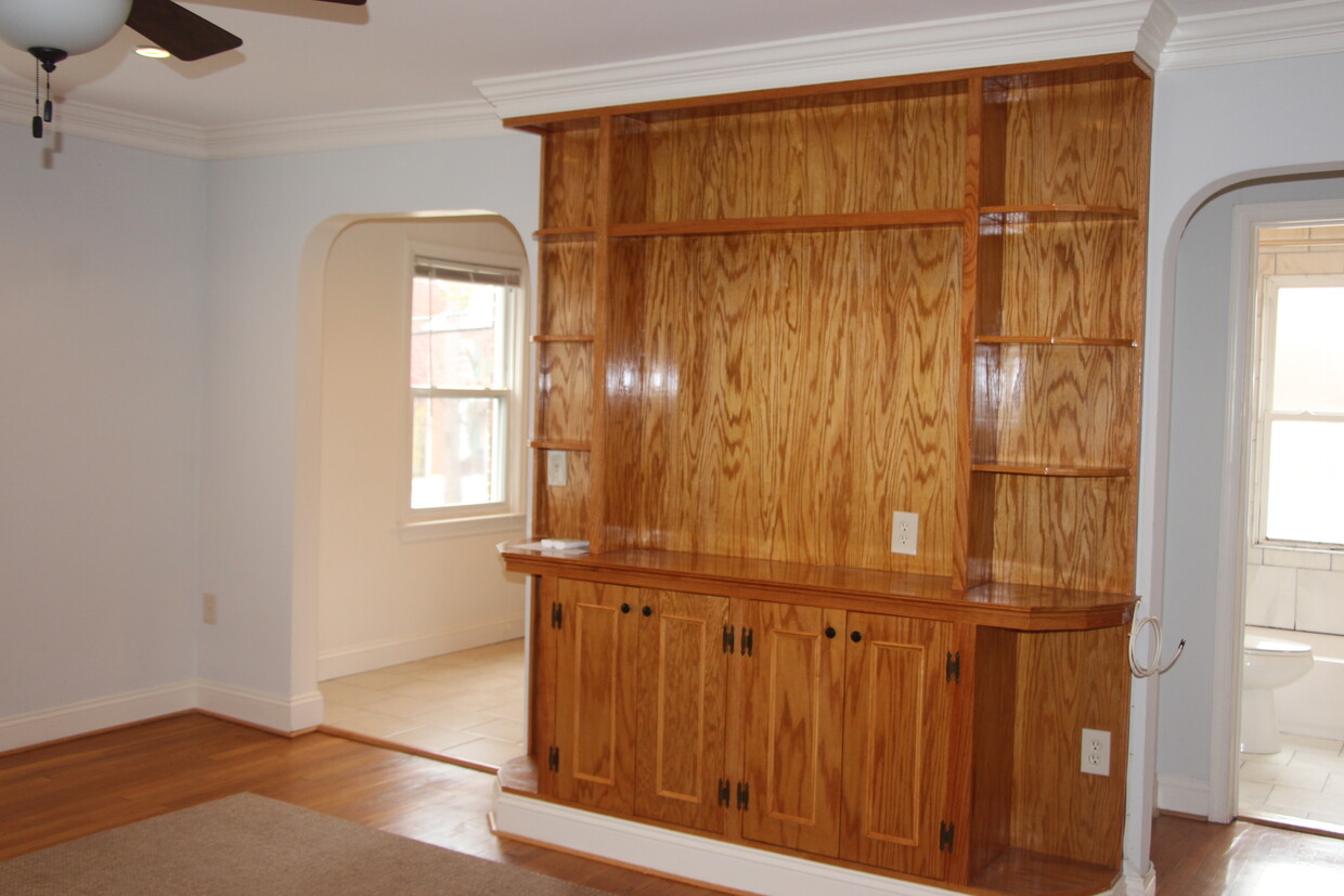 Foto principal - 4800 9th St N