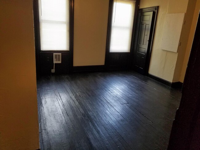 Building Photo - 1225 W Allegheny Ave