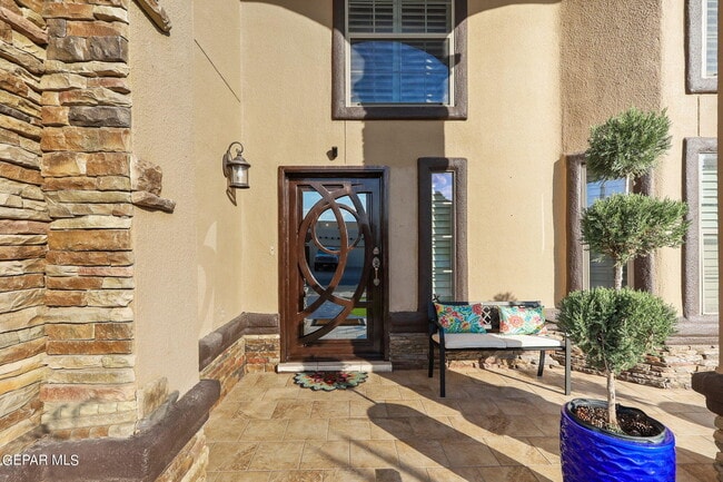 Building Photo - 12728 Tierra Aurora Dr