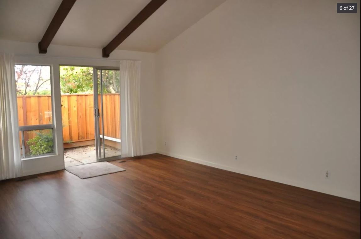 Primary Photo - 20199 Northwest Sq
