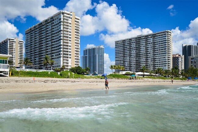 Foto del edificio - 1980 S Ocean Dr