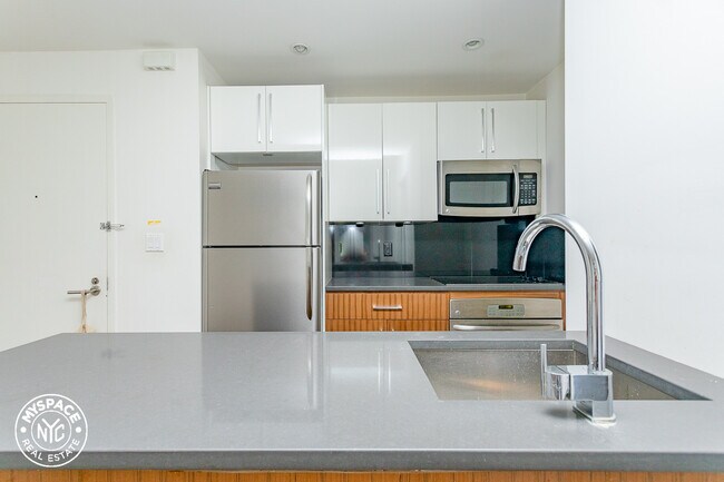 Foto del edificio - 1209 Dekalb Ave