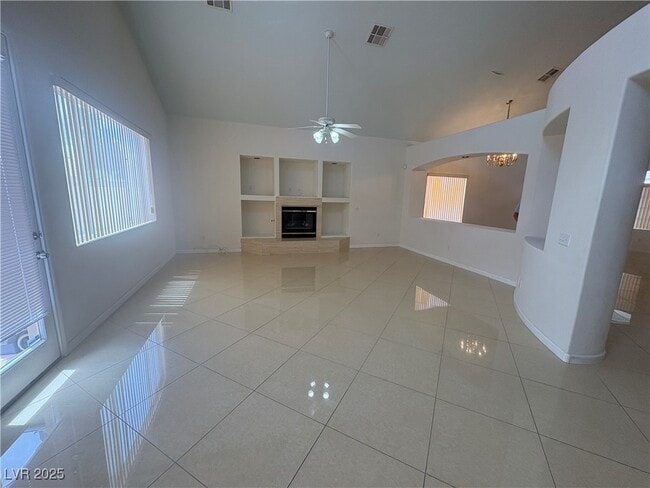 Building Photo - 9537 Gainey Ranch Ave