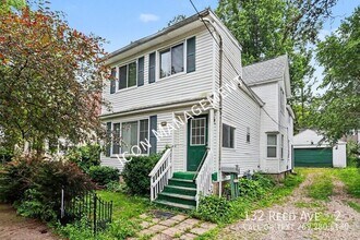 Building Photo - 132 Reed St