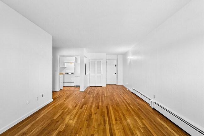 Foto del edificio - 135 Neponset Ave