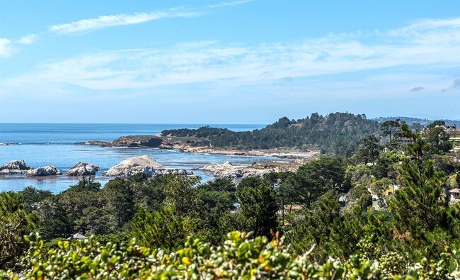 Building Photo - 5 br, 4 bath House - 3756 Inner Cove Views...