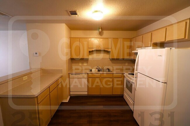 Building Photo - 4408 Jeff Scott Dr